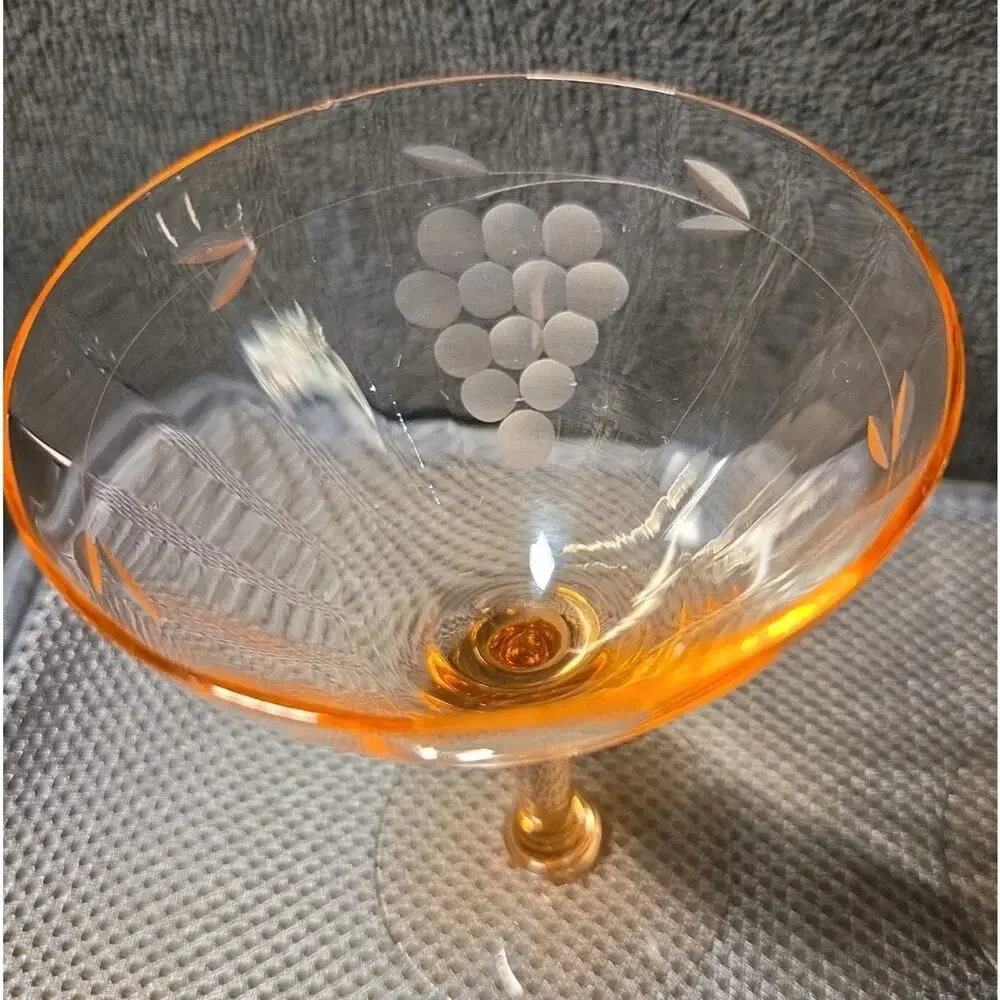 Set Of 2 vintage pink martini glasses delicate etched grape motifs 5